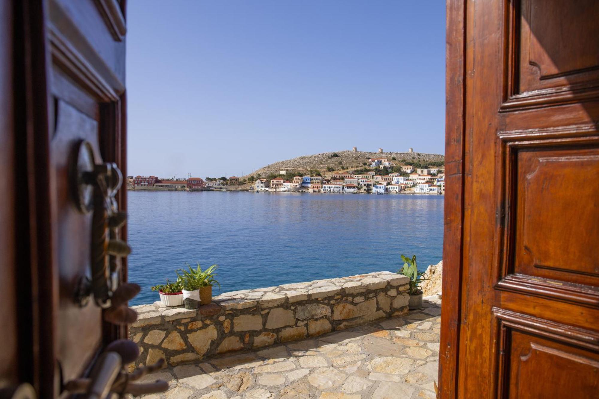 Villa Electra Chalki Town Екстериор снимка
