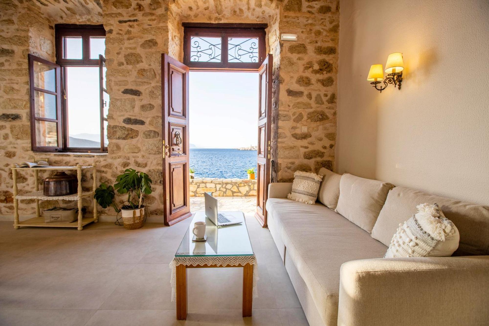 Villa Electra Chalki Town Екстериор снимка