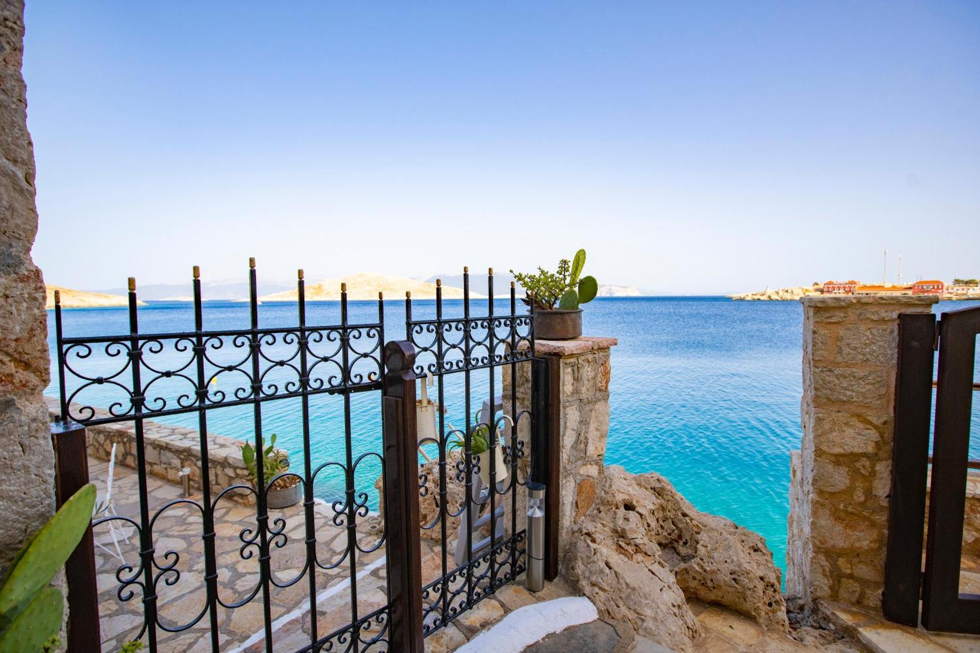 Villa Electra Chalki Town Екстериор снимка